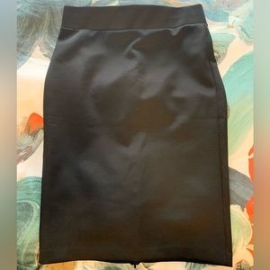 ELOQUII neoprene pencil skirt with zipper slit- black- size 16